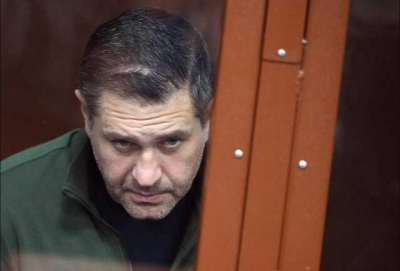Жертва большой игры: почему Джалябов оказался крайним в битве гигантов