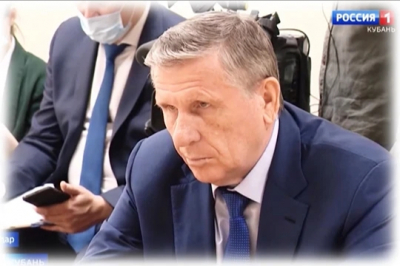 Инвестор Роман Ткаченко продаёт активы за месяц до пике &laquo;Кубань Кредита&raquo;